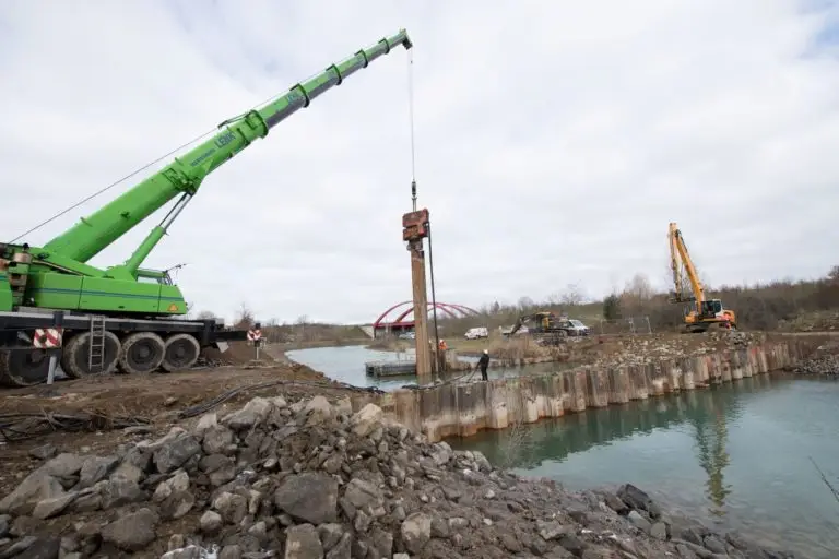 StoermthalerKanal oberer Spundwandriegel 20210407 14